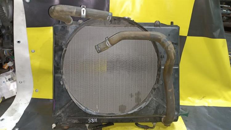 Радиатор основной Мицубиси Паджеро в Шелехове 105204