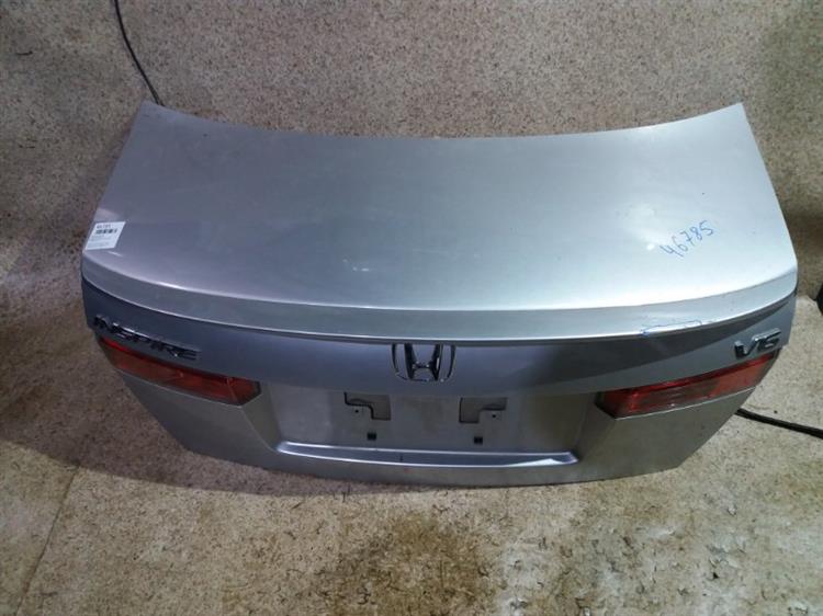 Крышка багажника Хонда Инспаер в Шелехове 46785