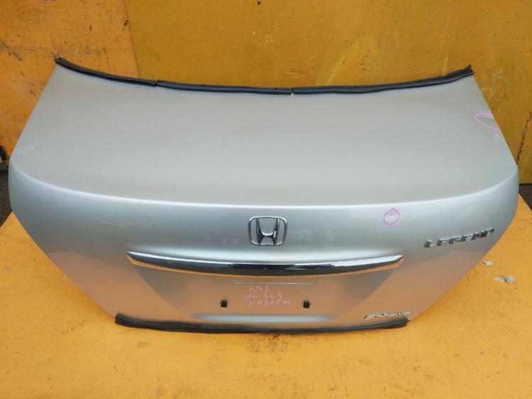Крышка багажника Хонда Легенд в Шелехове 555211